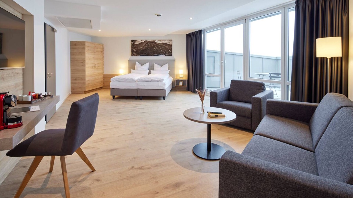 Gmain Apartment | Apartment 7 Extra Extra Large with terrace incl. breakfast buffet for 1-4 persons
