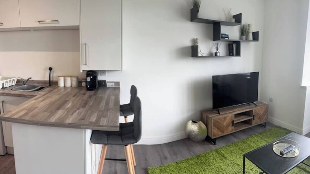 Hull Apartment | Apartment 7, St Marks Court