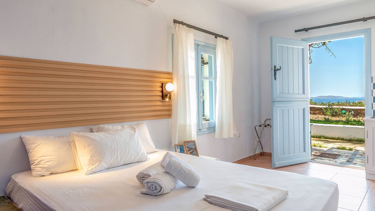 Agios Ioannis Apartment | Apartment '7' with sea view, Wi-Fi and air conditioning