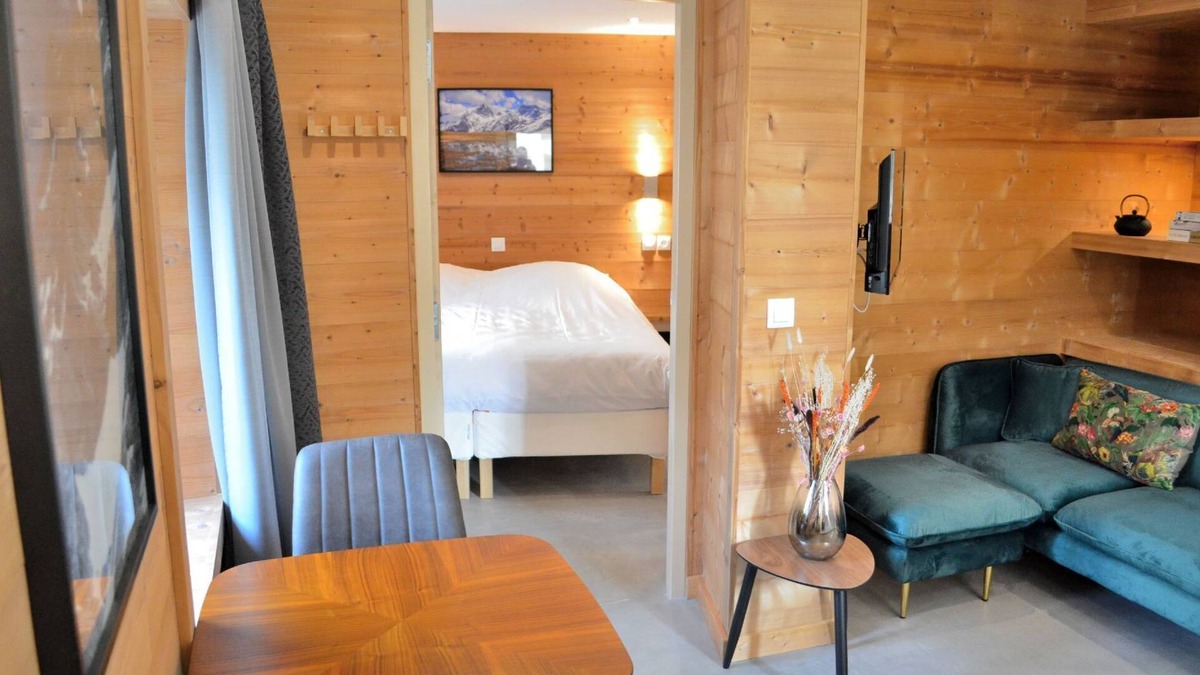 Oz-en-Oisans Apartment | Apartment 800, cosy and luxury apartment near Alpe d´Huez 2p
