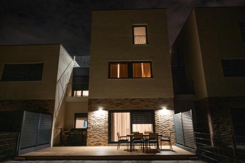 Stupnik Apartment | Apartment AGAPE