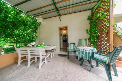 Postira Apartment | Apartment Akacija