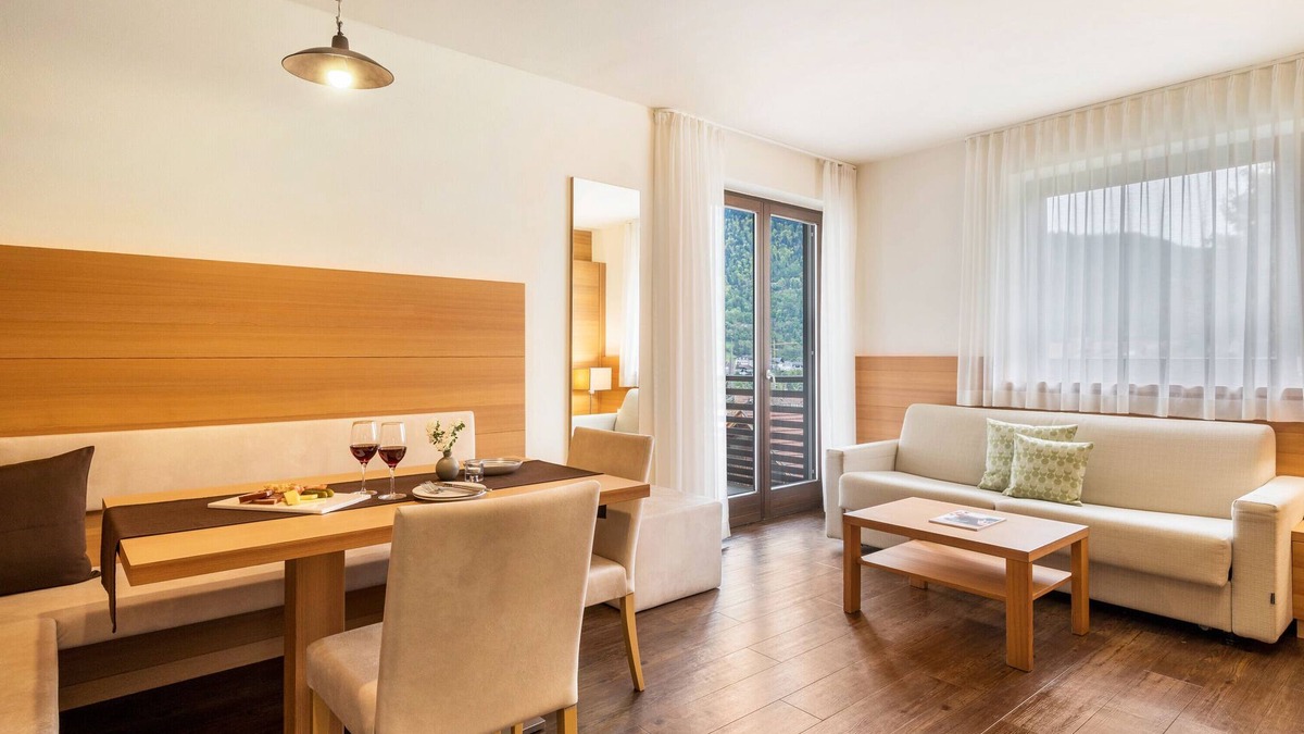 Lagundo Apartment | Apartment 'Alagundis Pyropus' with Mountain View, Shared Pool and Wi-Fi
