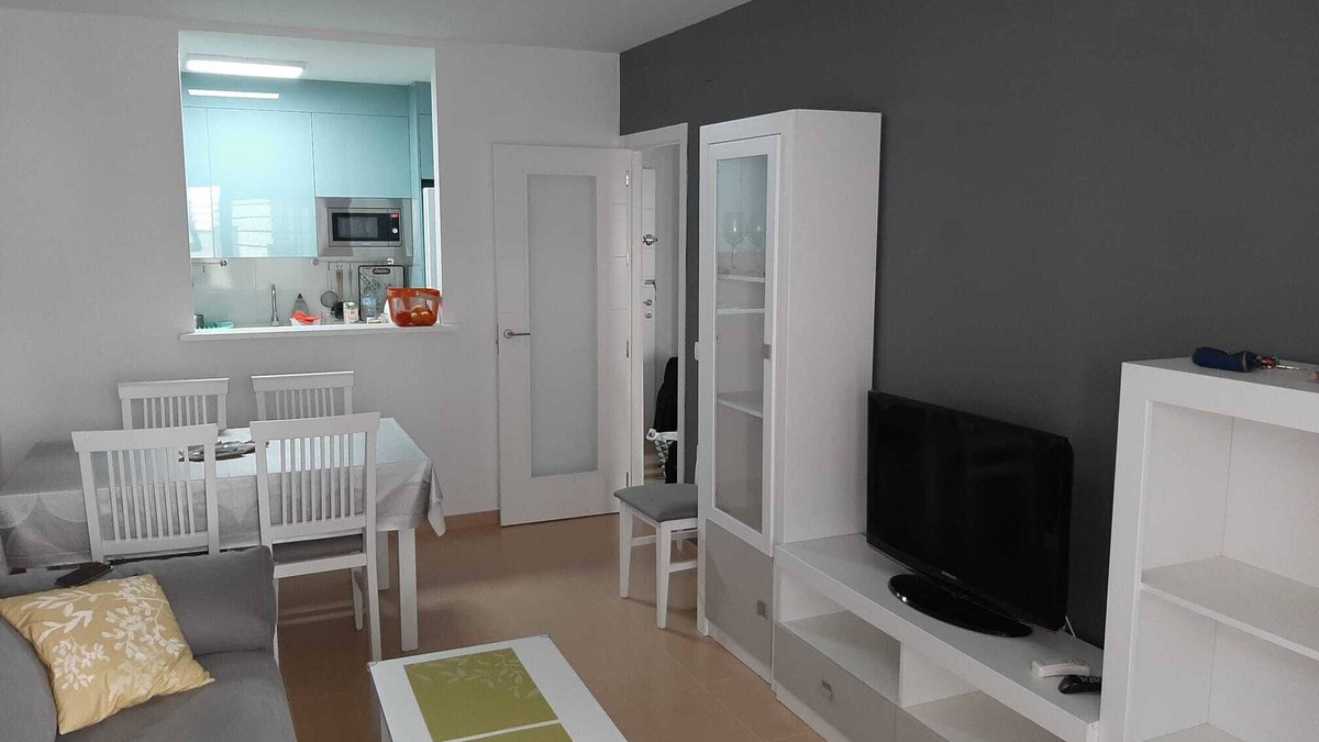 Garrucha Apartment | Apartment 'Alegria' near the Beach with Shared Pool