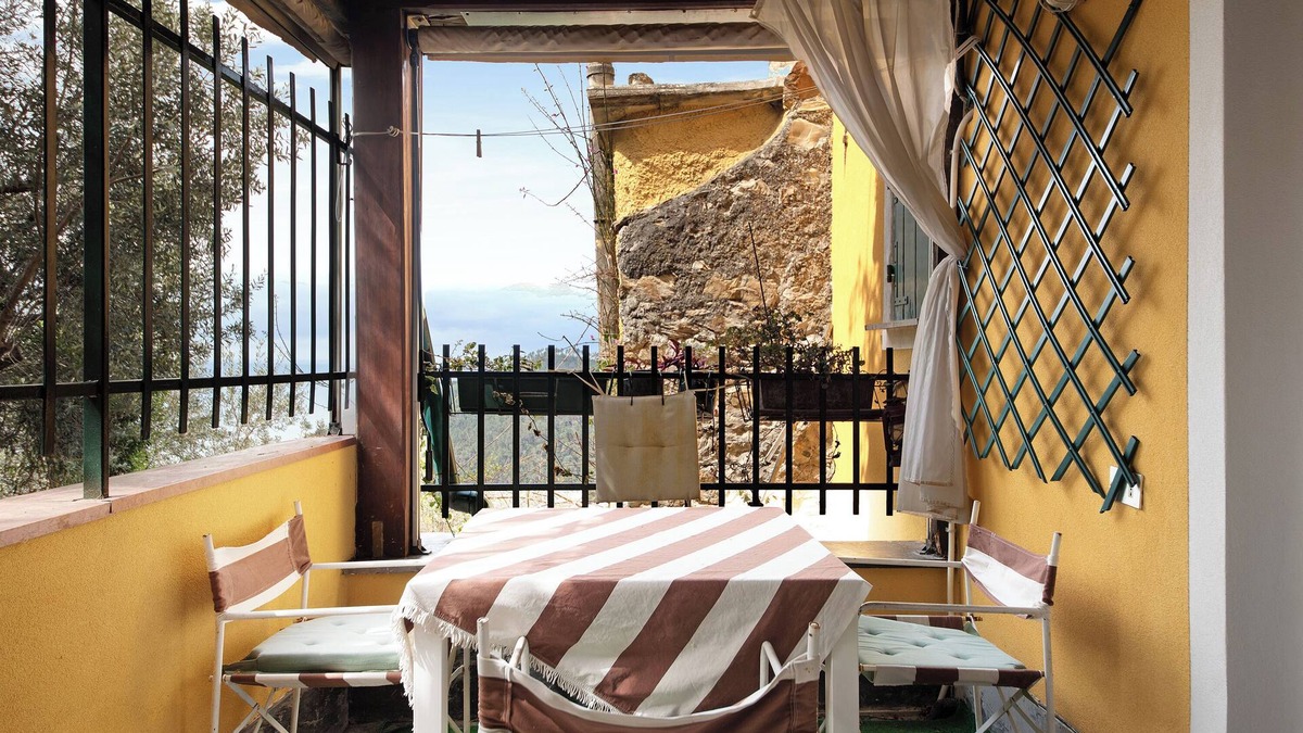 Bonassola Apartment | Apartment "Alloggio di Charme" with Terraces & Wi-Fi