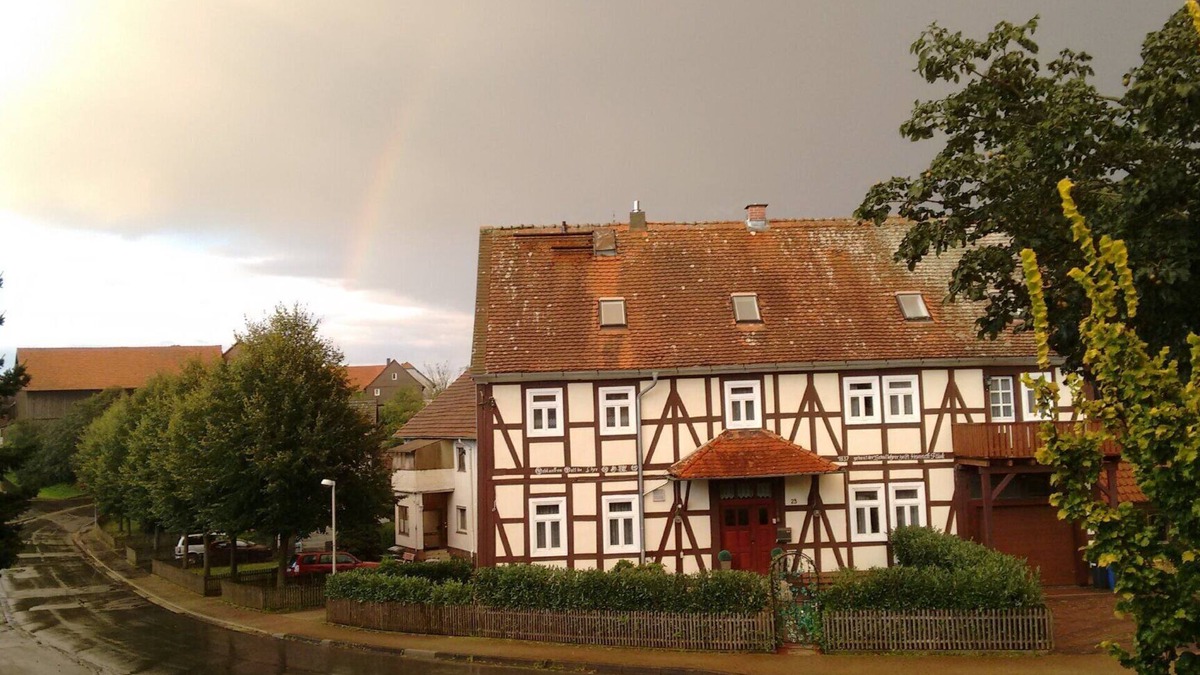 Bad Wildungen Apartment | Apartment 'Alte Schule' with Shared Garden and Wi-Fi