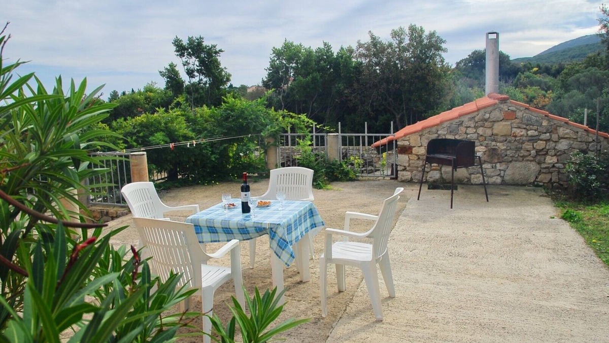 Nerezine Apartment | Apartment ALYA with large terrace and sea view 300m from the beach