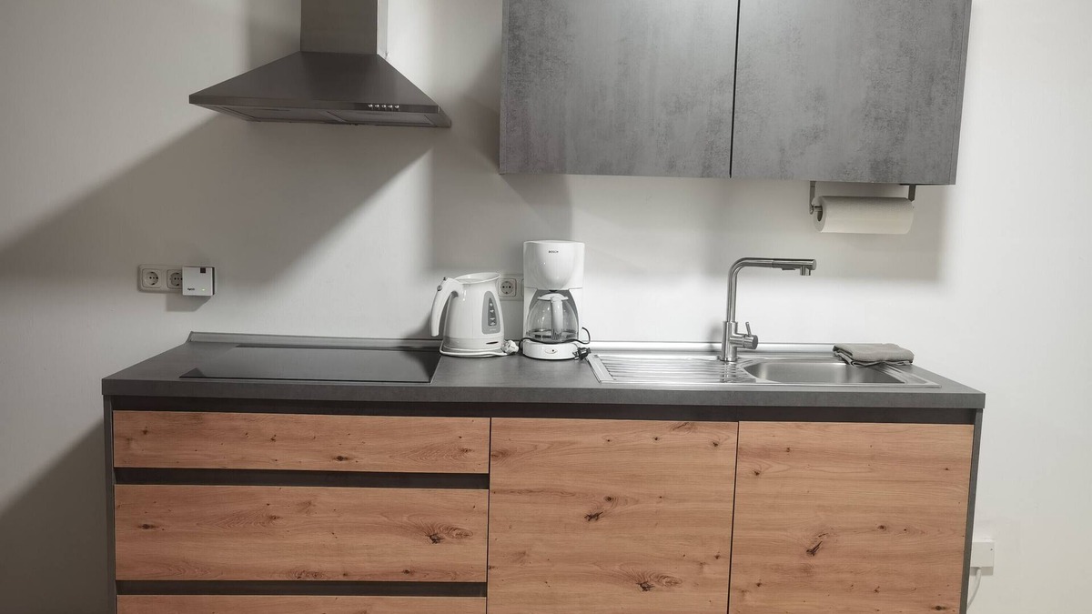 Ahnatal-Weimar Apartment | Apartment 'Am Backhaus' with Shared Terrace and Wi-Fi