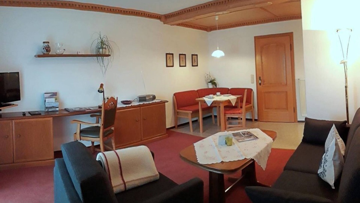 Bad Bayersoien Bed & Breakfast | Apartment Andrea - guest house Bergfrieden