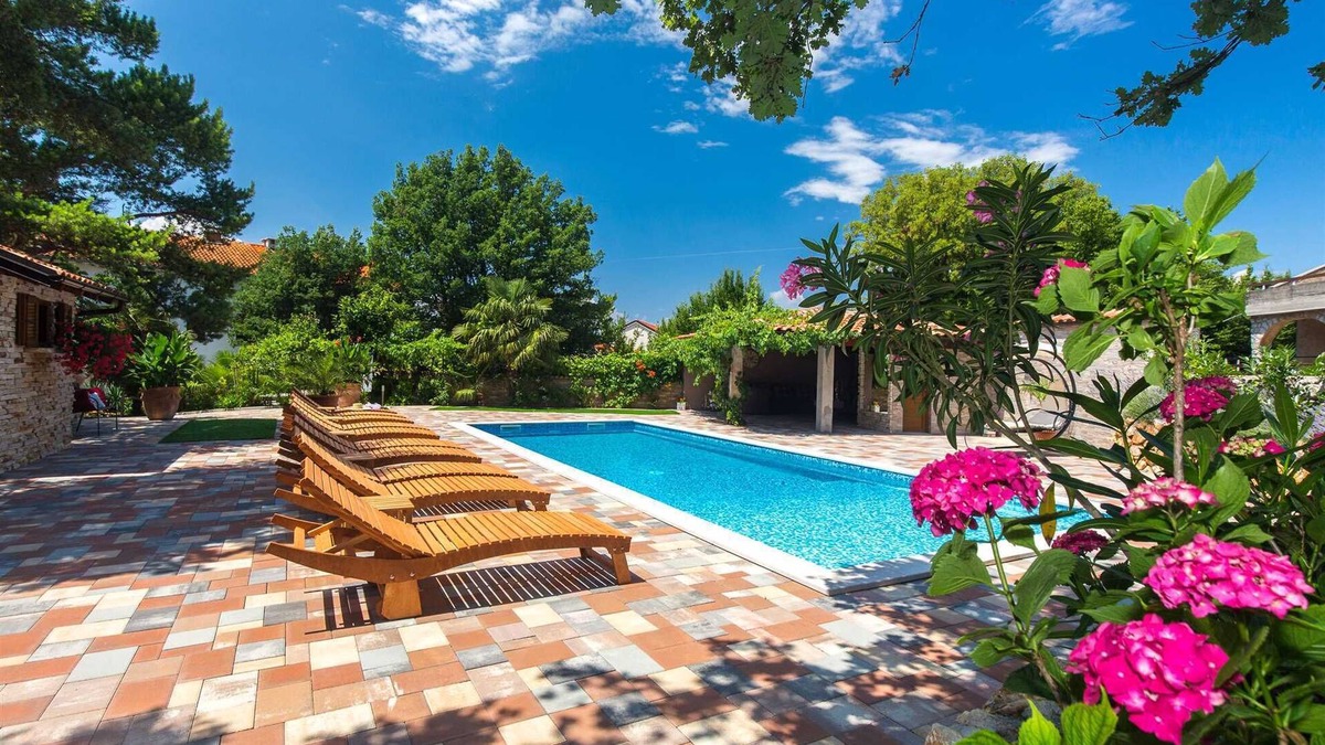 Milcetici Apartment | Apartment Antonia 1 with pool