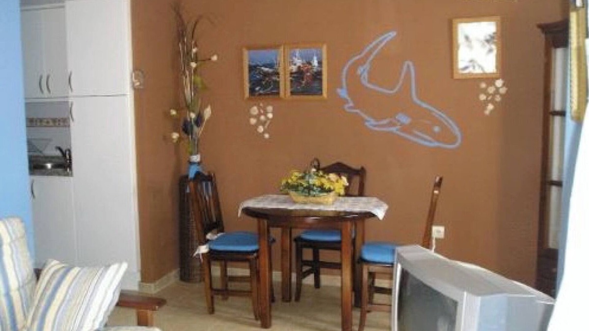 Carabano Apartment | Apartment 'Apartamento 6' with Shared Terrace, Shared Garden and Wi-Fi