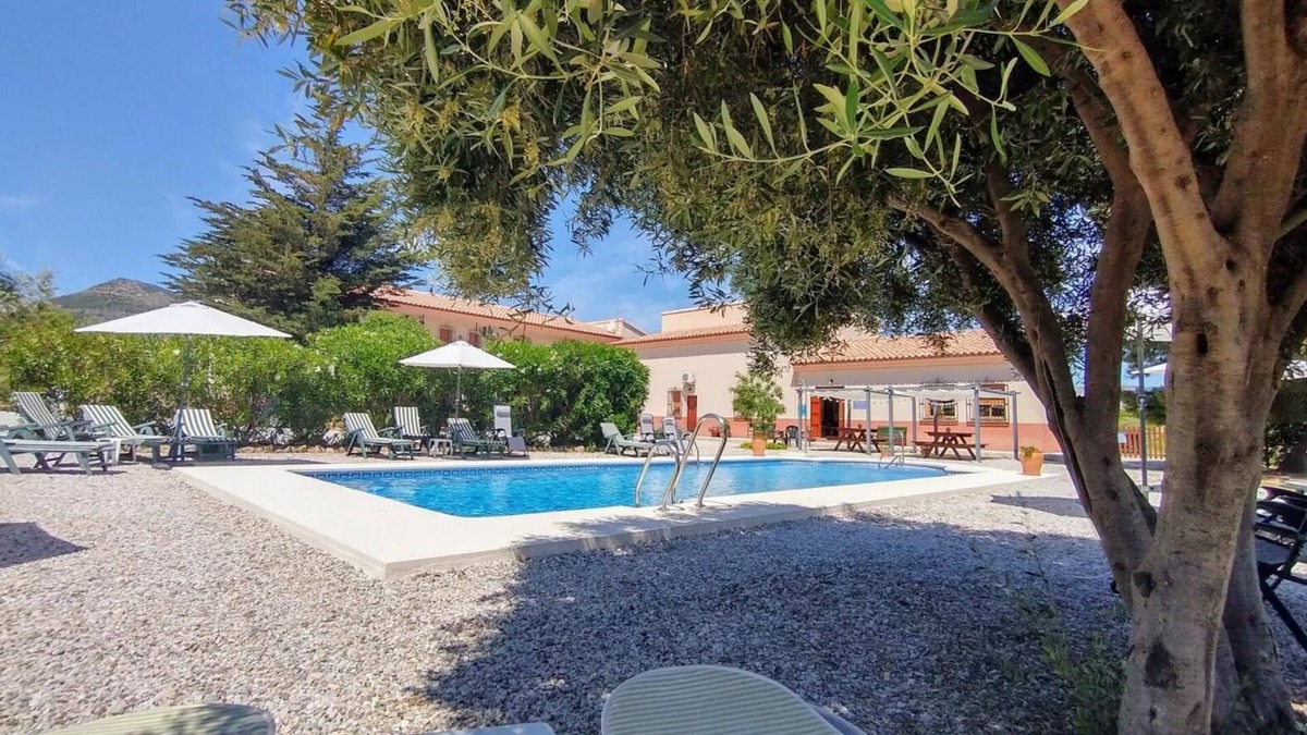 Velez Rubio Apartment | Apartment 'Apartamento Olivo' with Mountain View, Wi-Fi and Air Conditioning