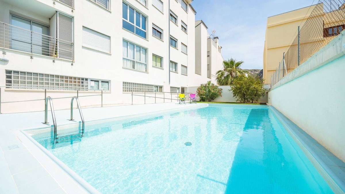 Puerto de Pollensa Apartment | Apartment 'Apartamento Port' with Mountain View, Wi-Fi and Air Conditioning