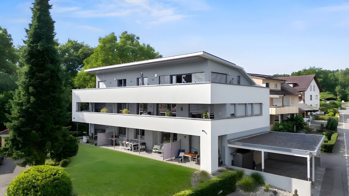 Ueberlingen Apartment | Apartment 'Aquamarin' with Mountain View, Private Terrace and Wi-Fi