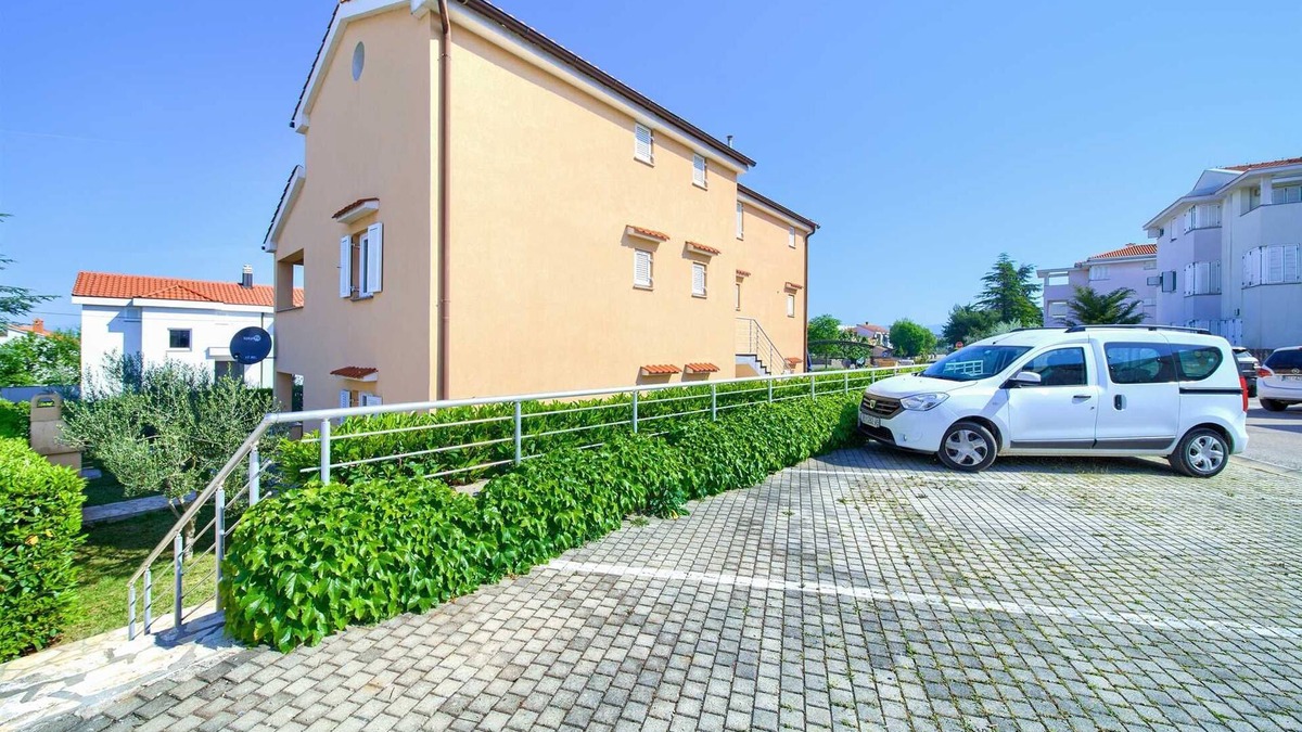 Milcetici Apartment | Apartment Aster 2 with terrace