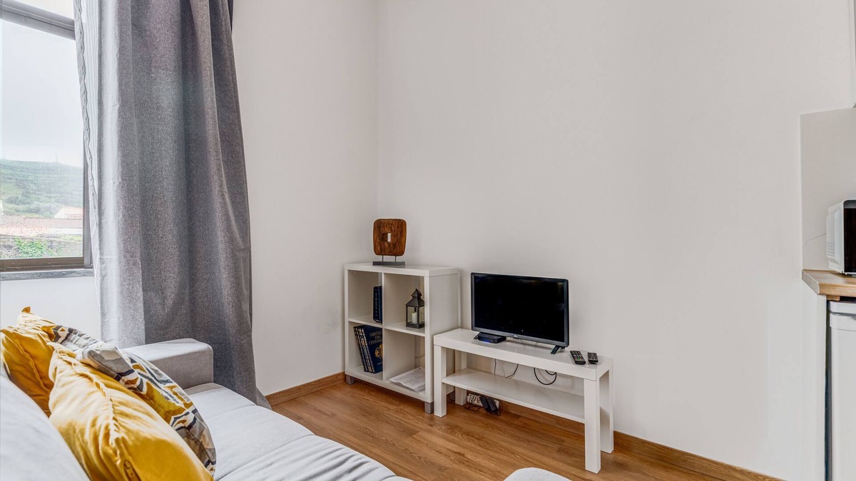 Horta Apartment | Apartment 'Azores4fun' with Wi-Fi