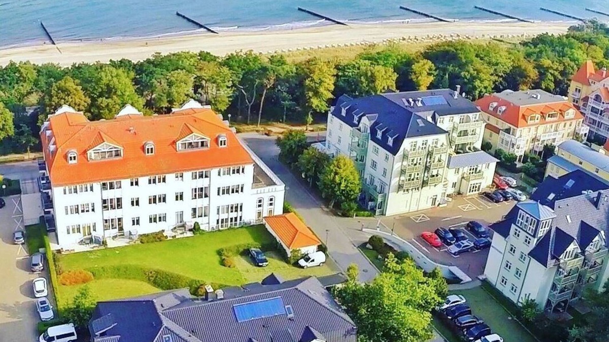 Ostseebad Kuhlungsborn Apartment | Apartment B 34, 50 m to the Baltic Sea beach, elevator, Dec./2024 renovated.