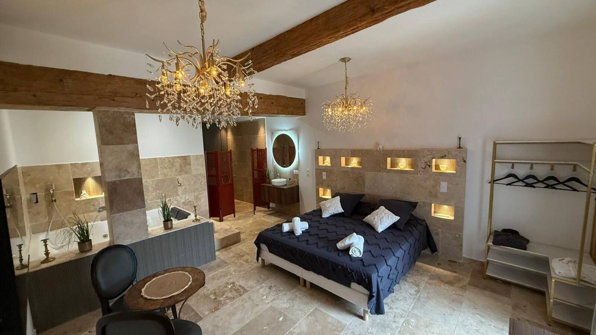 Le Somail Apartment | Apartment 'Balneo Luxe'
