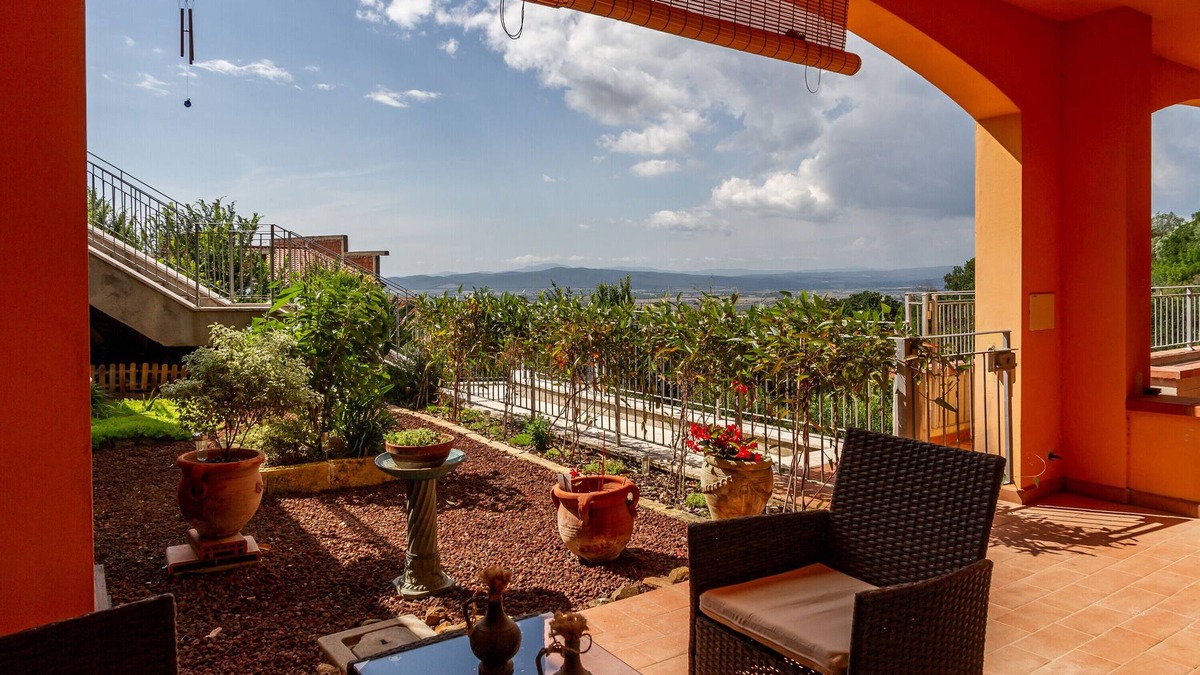 Scarlino Apartment | Apartment "Belvedere" with Garden & Wi-Fi