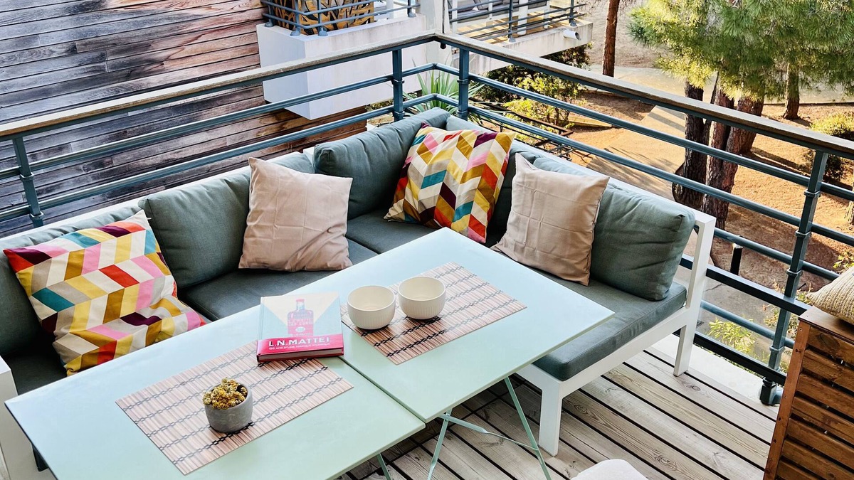 Calvi Apartment | Apartment Benvenuti Calvi the beach with feet with 3 min, terrace, carpark, swimming pool