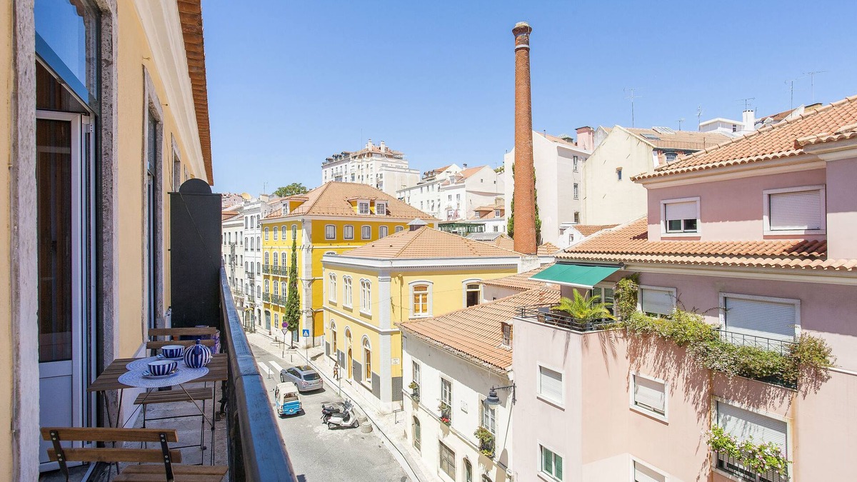 Merces Apartment | Apartment Boutique Loft -Duplex Modern & Antique Historic Center Lisbon