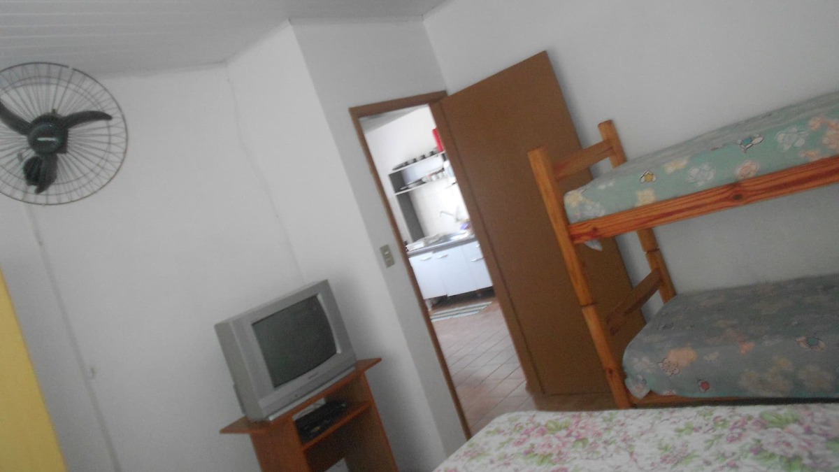 Enseada Apartment | Apartment facing the sea, holds up to 8 people.