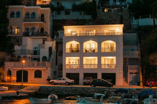 Pisak Apartment | Apartment by the sea