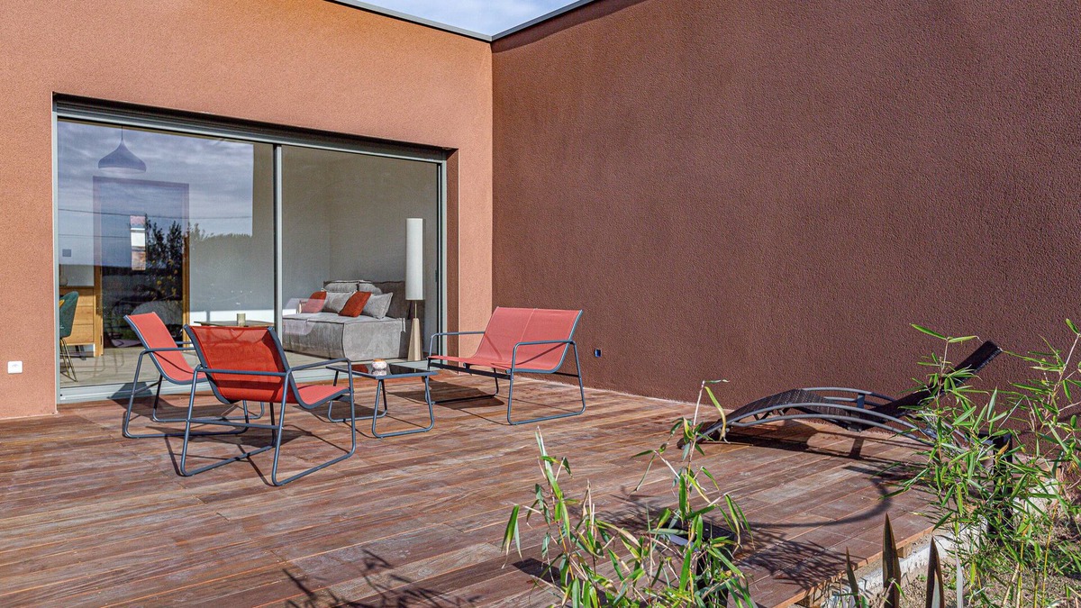 Vernosc-les-Annonay Apartment | Apartment "Casa Zen" with Private Terrace, Private Garden and Wi-Fi