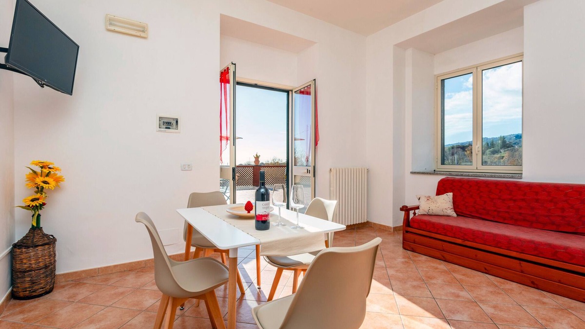 Piedimonte Etneo Apartment | Apartment 'Camia Etna House - Standard' with Sea View, Wi-Fi and Air Conditioning