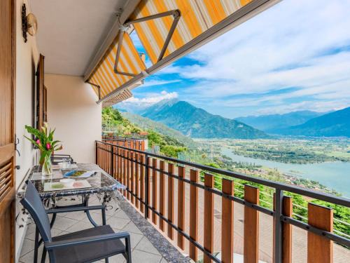 Aurogna Apartment | Apartment Campasc by Interhome