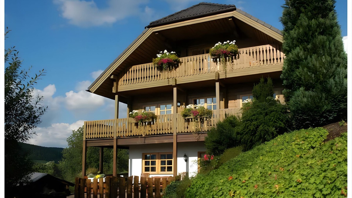 Fleckenberg Apartment | Apartment 'Carina' with Shared Terrace, Shared Garden and Wi-Fi