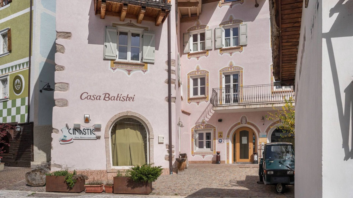 Molveno Apartment | Apartment 'Casa Batistei Ribes' with Lake View, Balcony and Wi-Fi
