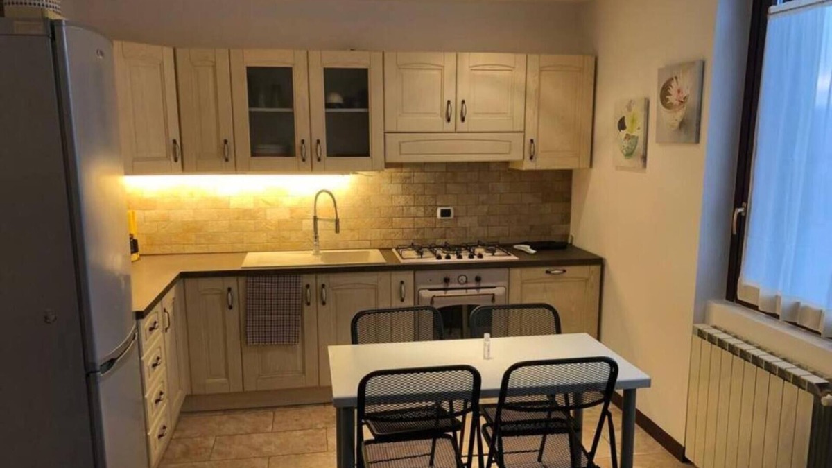 Sesto Calende Apartment | Apartment 'Casa Emagal' with Private Terrace, Balcony and Wi-Fi