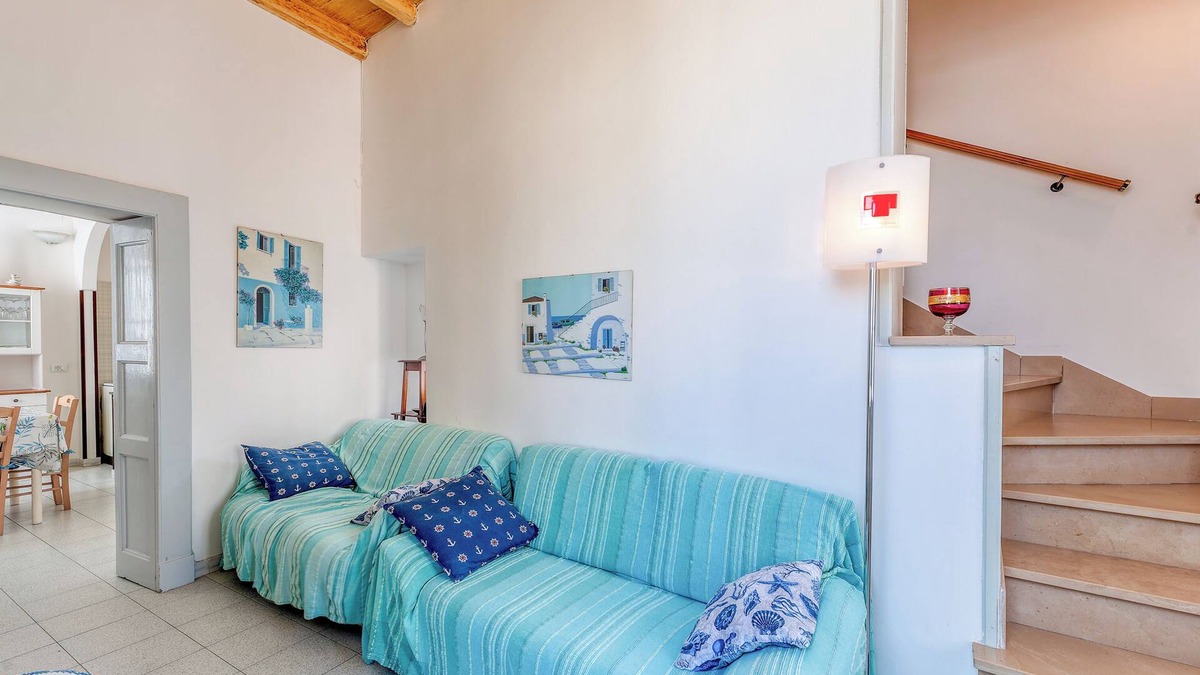 Otranto Historic Centre Apartment | Apartment "Casa in Via Seminario" with Balcony and Wi-Fi