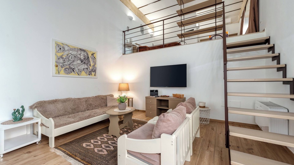 Lecce Apartment | Apartment 'Casetta Reale' with Wi-Fi and Air Conditioning