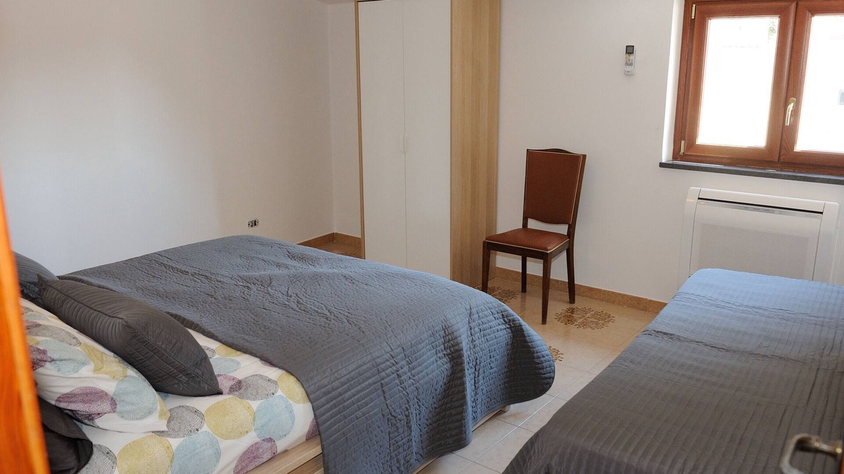 Cetara Apartment | Apartment 'Ce Tour - Casa Cetara Centro 1' with Private Terrace, Wi-Fi and Air Conditioning
