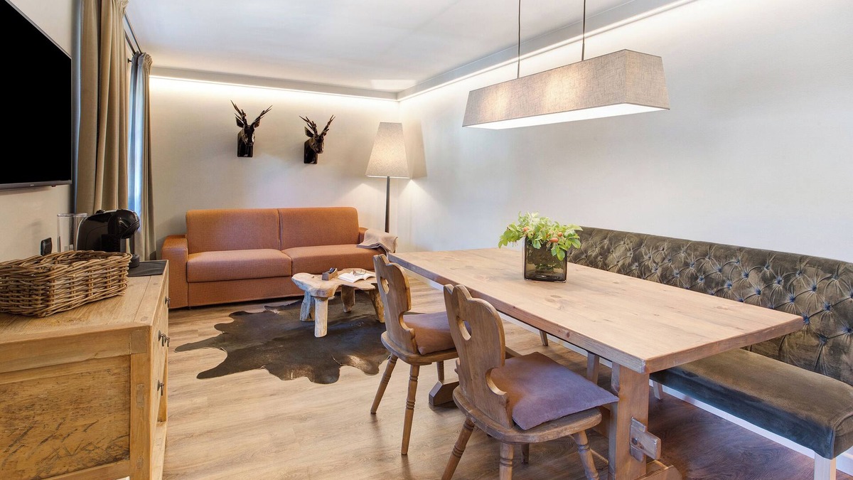 Teola Apartment | Apartment "Chalet Sonne Superior" Near the Ski Area with Mountain View & Garden