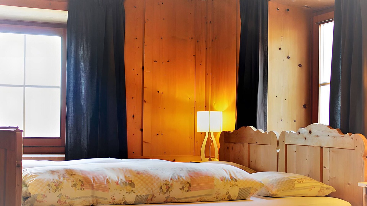 La Valle Apartment | Apartment 'Ciablun Sas Dla Crusc' with Mountain View, Shared Terrace and Wi-Fi