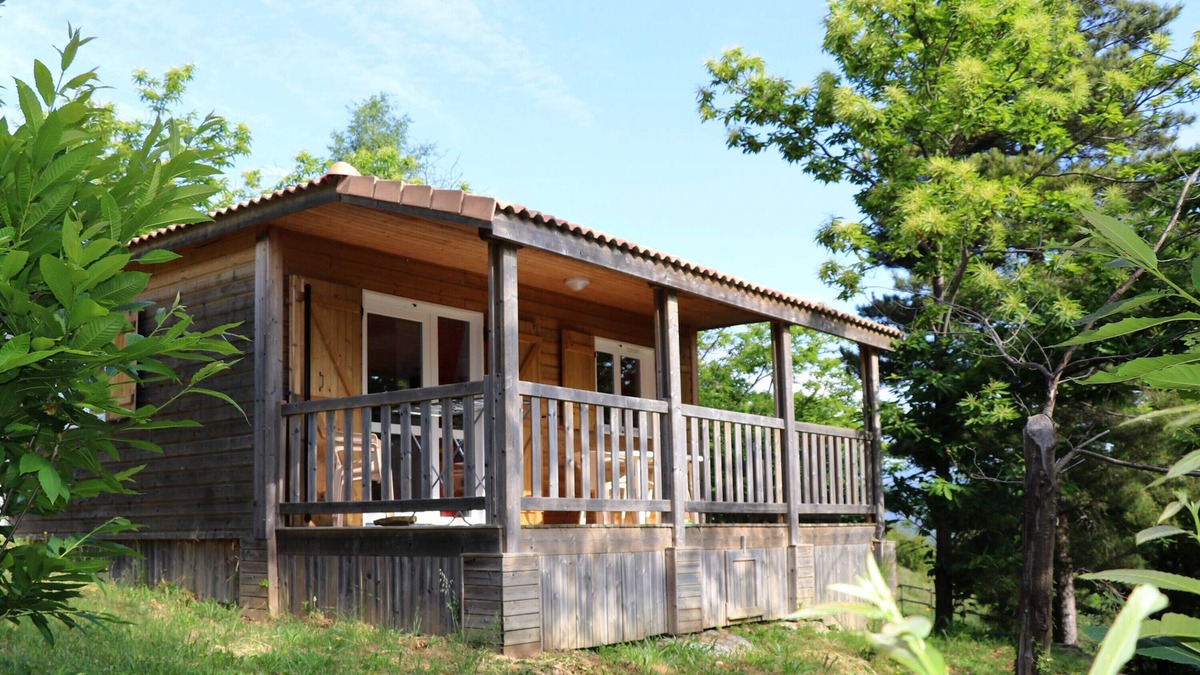 Gravieres Apartment | Apartment 'Cindy - Mas Lachamp' with Mountain View, Shared Pool and Air Conditioning