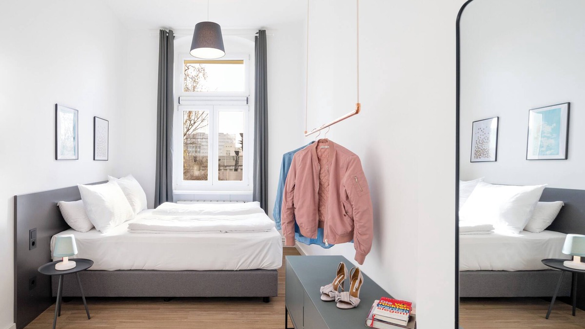 Mitte Apartment | Apartment (110 sqm) with 3 Bedrooms & Balcony