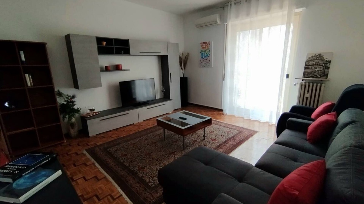 Valenza Apartment | Apartment 'Delle Gemme' with Private Terrace and Balcony