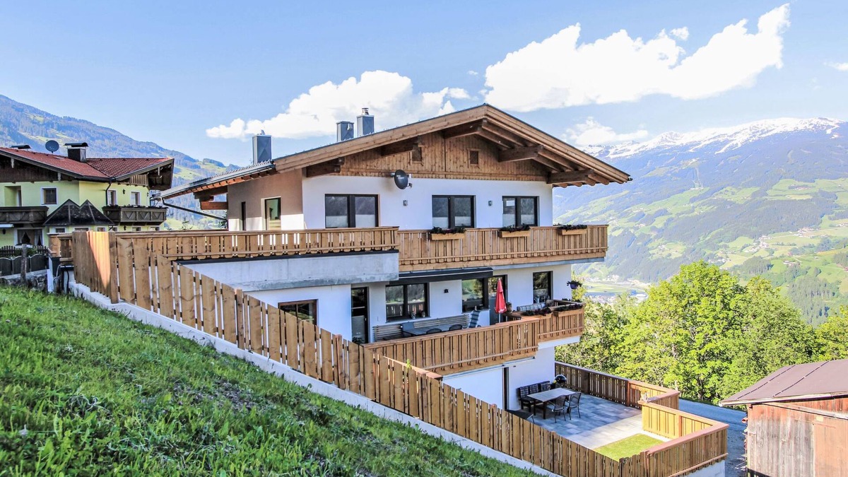 Hippach Apartment | Apartment Dengg by Interhome