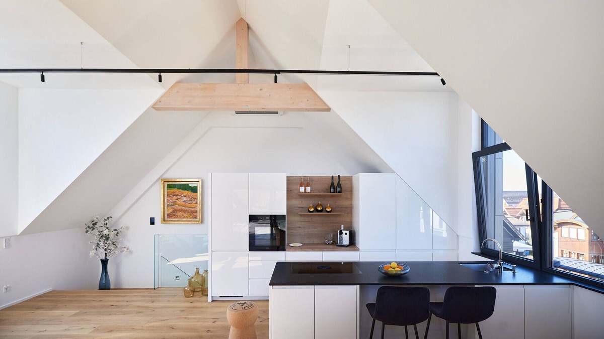 Loretto Apartment | Apartment 'Designapartment Salzburg' with Mountain View, Wi-Fi and Air Conditioning