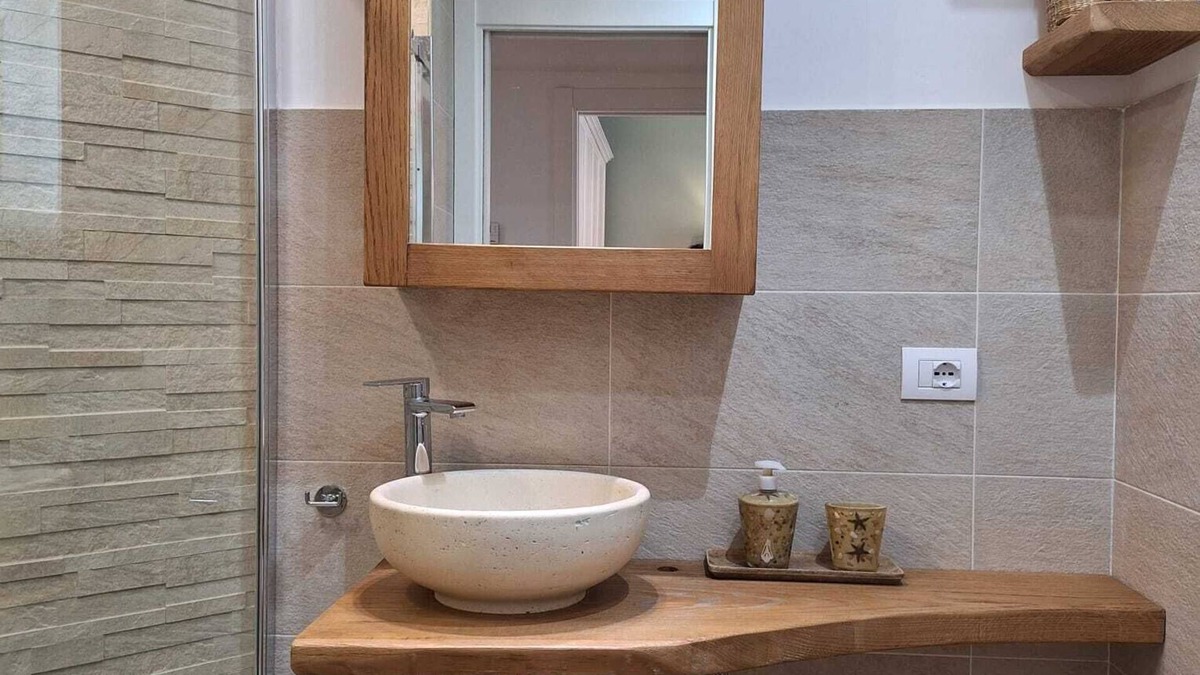 Marina di Vasto Apartment | Apartment directly by the sea