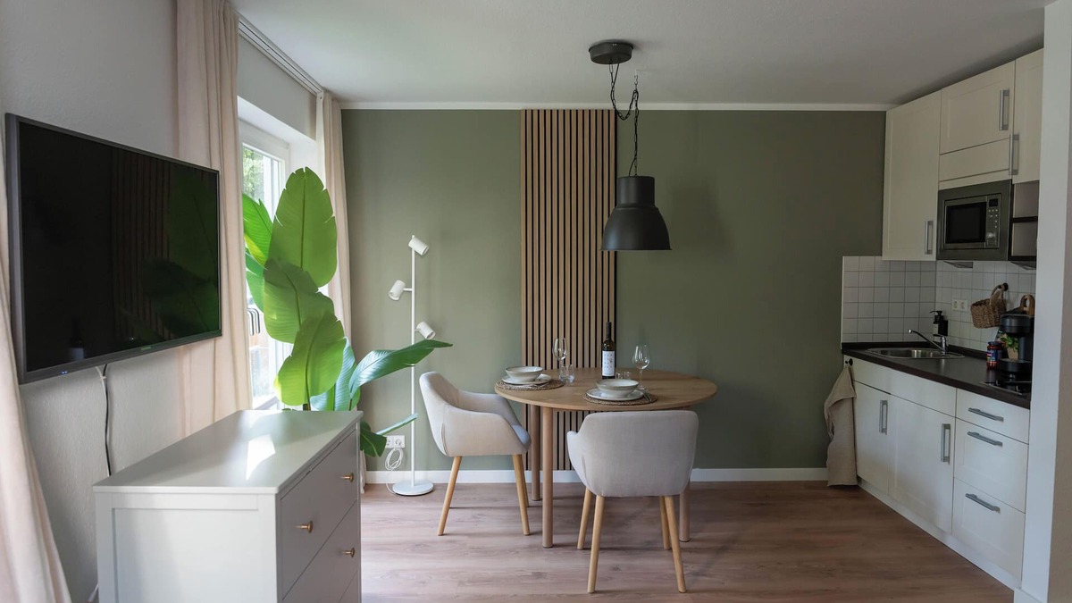 Laubegast Apartment | Apartment Dresden - close to the Elbe - well connected - WiFi - TV - free parking