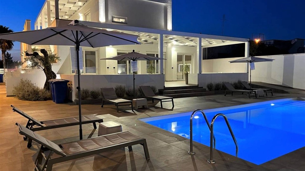 Torre Suda Apartment | Apartment "Elite Luxury Residence 1" with Sea View, Pool & Terrace