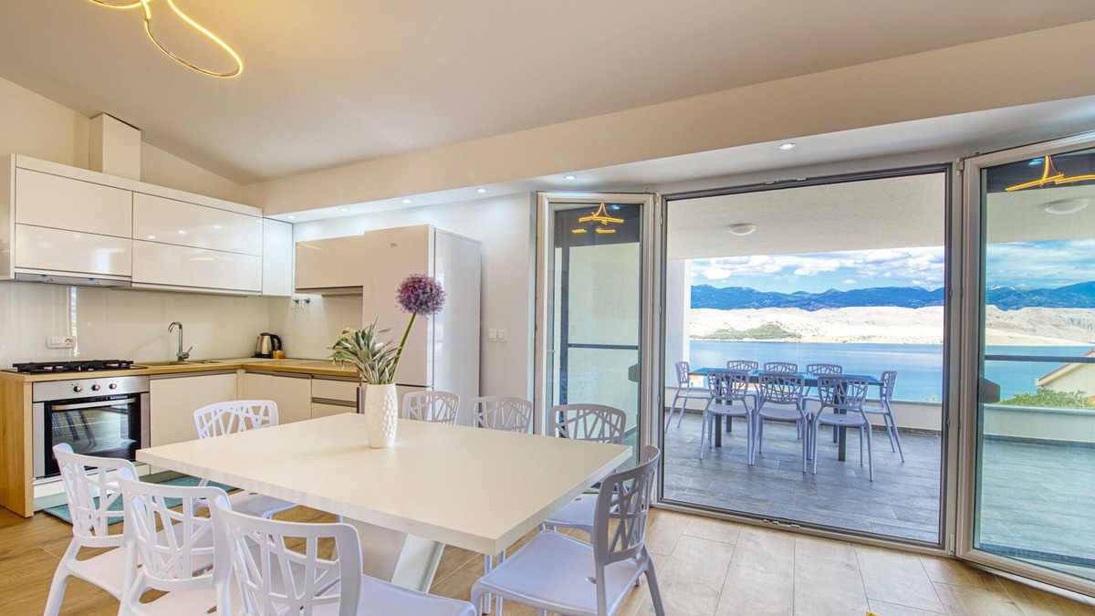 Kolan Villa | Apartment Emerald in Villa The Secret Diamond