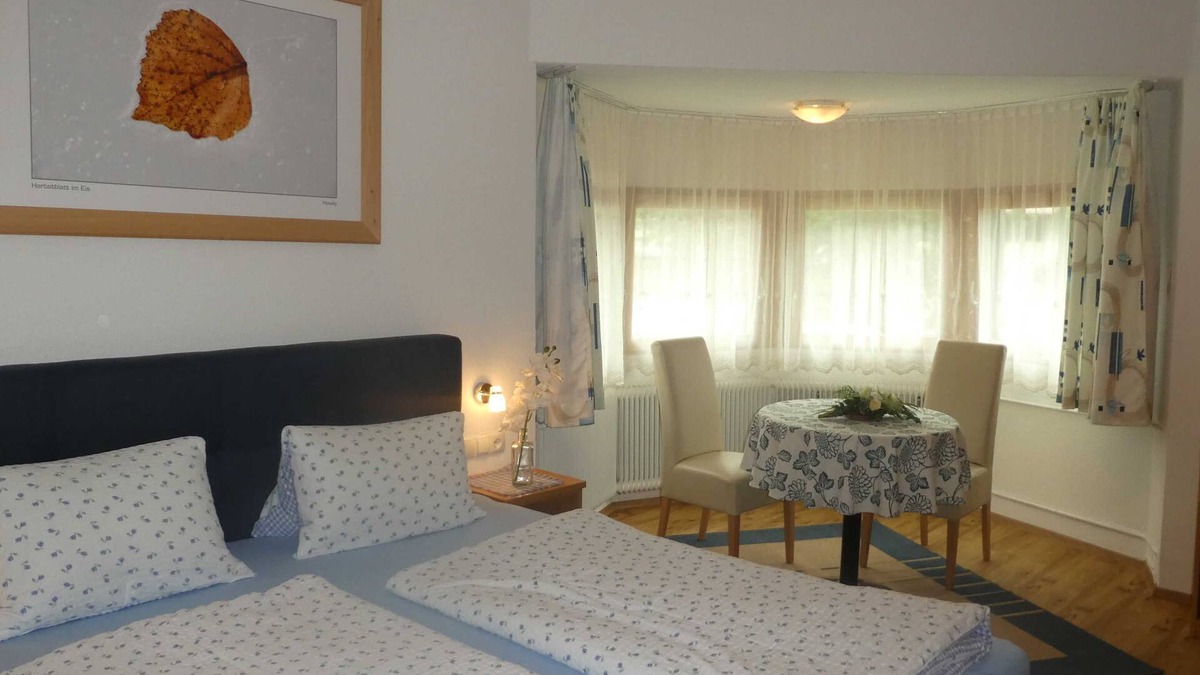 Oetz Apartment | Apartment Enzian for 2 adults and 1 child or 3 adults - Apartments Ferienwohnungen