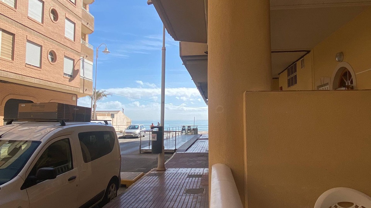 El Moncayo Apartment | Apartment with sea views, 25m. of the beach