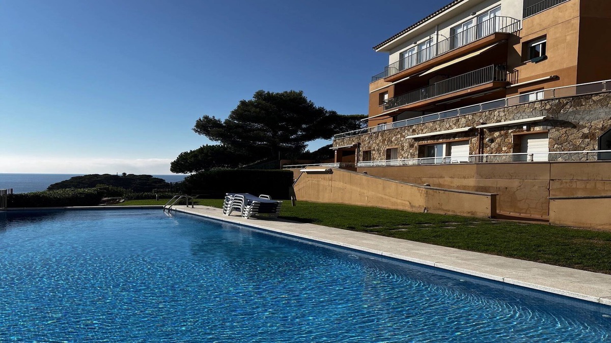 Sant Feliu de Guixols Apartment | Apartment in Sant Feliu near the Beach